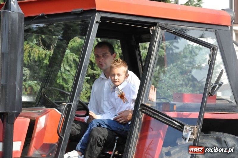 Zdjęcie w galerii na portalu naszraciborz.pl: Parafia Zawada Książęca świętuje dożynki wiadomości z regionu