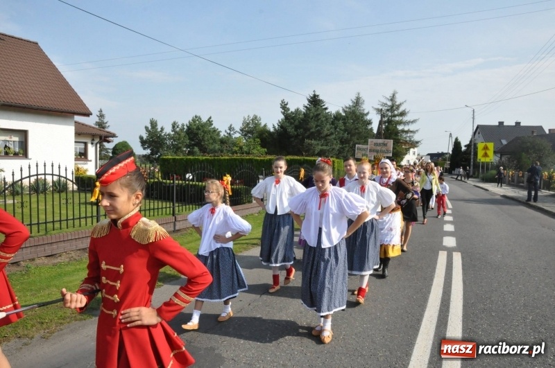 Zdjęcie w galerii na portalu naszraciborz.pl: Parafia Zawada Książęca świętuje dożynki wiadomości z regionu