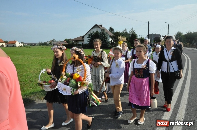 Zdjęcie w galerii na portalu naszraciborz.pl: Parafia Zawada Książęca świętuje dożynki wiadomości z regionu