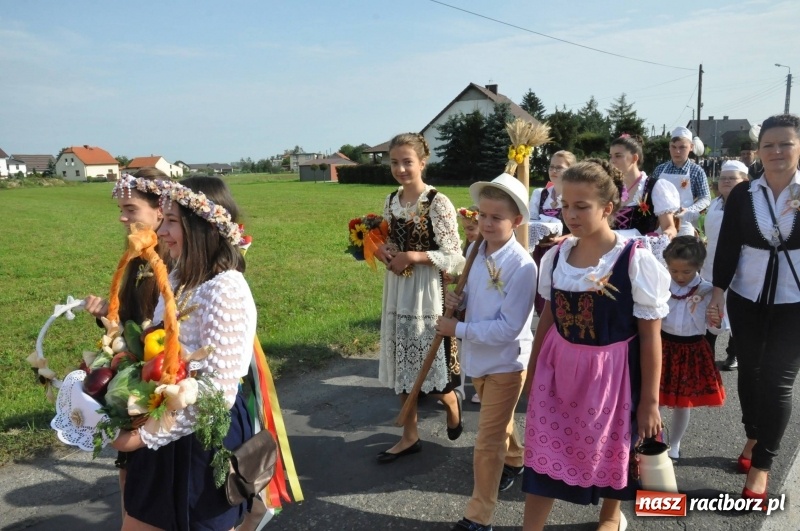 Zdjęcie w galerii na portalu naszraciborz.pl: Parafia Zawada Książęca świętuje dożynki wiadomości z regionu