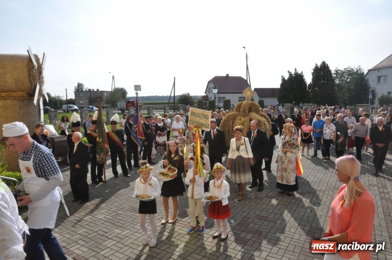 Zdjęcie w galerii na portalu naszraciborz.pl: Parafia Zawada Książęca świętuje dożynki wiadomości z regionu