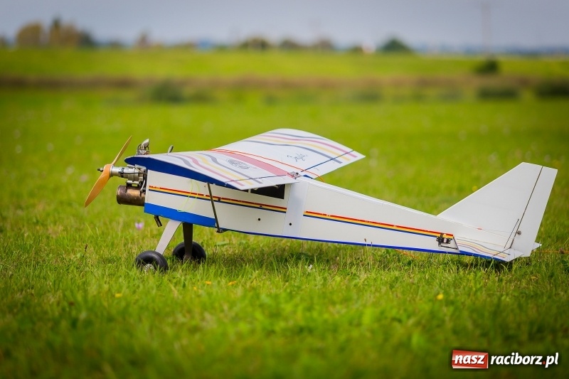 Zdjęcie w galerii na portalu naszraciborz.pl: Stowarzyszenie Skrzydlaty Racibórz zaprasza na XI Piknik Modelarski wiadomości z regionu