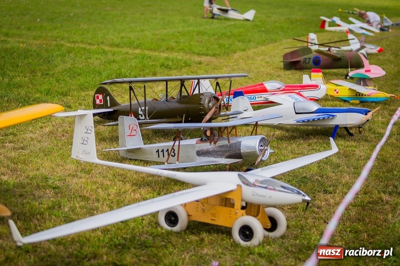Zdjęcie w galerii na portalu naszraciborz.pl: Stowarzyszenie Skrzydlaty Racibórz zaprasza na XI Piknik Modelarski wiadomości z regionu