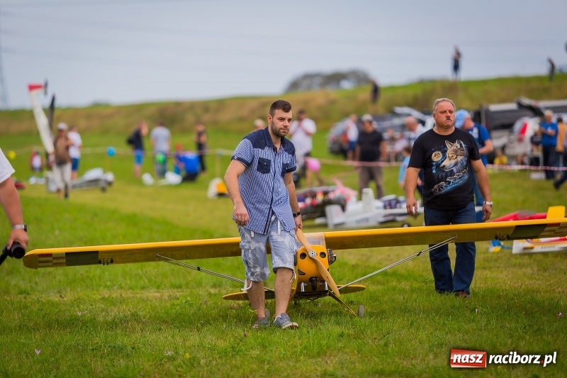 Zdjęcie w galerii na portalu naszraciborz.pl: Stowarzyszenie Skrzydlaty Racibórz zaprasza na XI Piknik Modelarski wiadomości z regionu