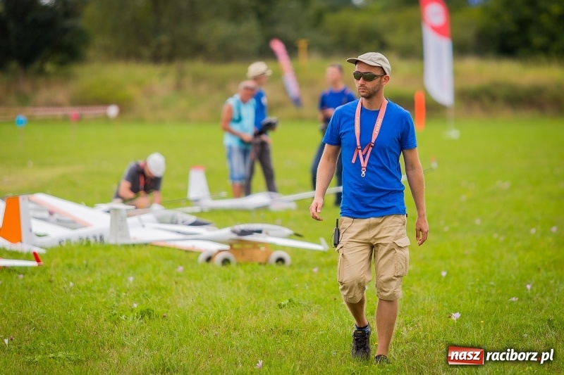 Zdjęcie w galerii na portalu naszraciborz.pl: Stowarzyszenie Skrzydlaty Racibórz zaprasza na XI Piknik Modelarski wiadomości z regionu