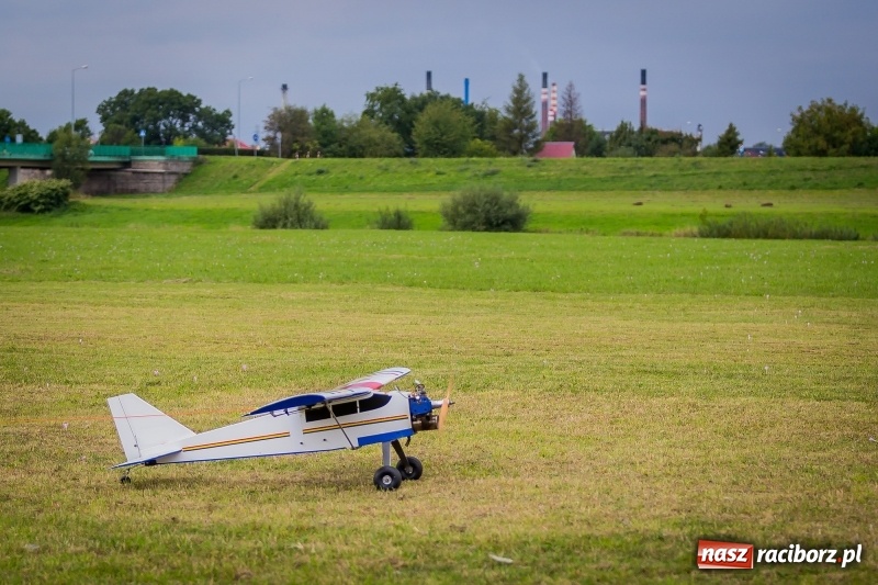Zdjęcie w galerii na portalu naszraciborz.pl: Stowarzyszenie Skrzydlaty Racibórz zaprasza na XI Piknik Modelarski wiadomości z regionu