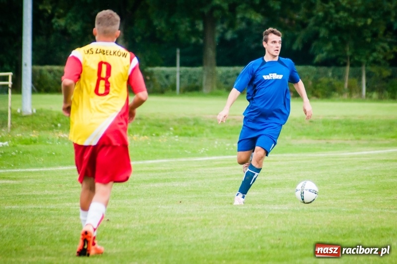 Zdjęcie w galerii na portalu naszraciborz.pl: Pewna wygrana juniorów Rafako z Zabełkowem wiadomości z regionu