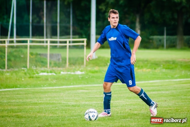 Zdjęcie w galerii na portalu naszraciborz.pl: Pewna wygrana juniorów Rafako z Zabełkowem wiadomości z regionu