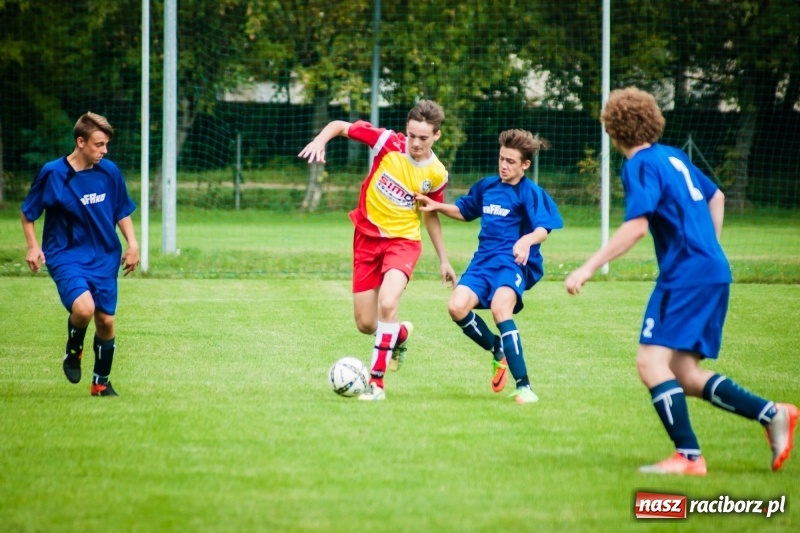 Zdjęcie w galerii na portalu naszraciborz.pl: Pewna wygrana juniorów Rafako z Zabełkowem wiadomości z regionu