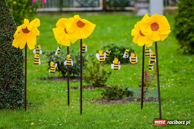 Zdjęcie w galerii na portalu naszraciborz.pl: Baletnice i rolnicy-urzędnicy na dożynkach w Pawłowie wiadomości z regionu