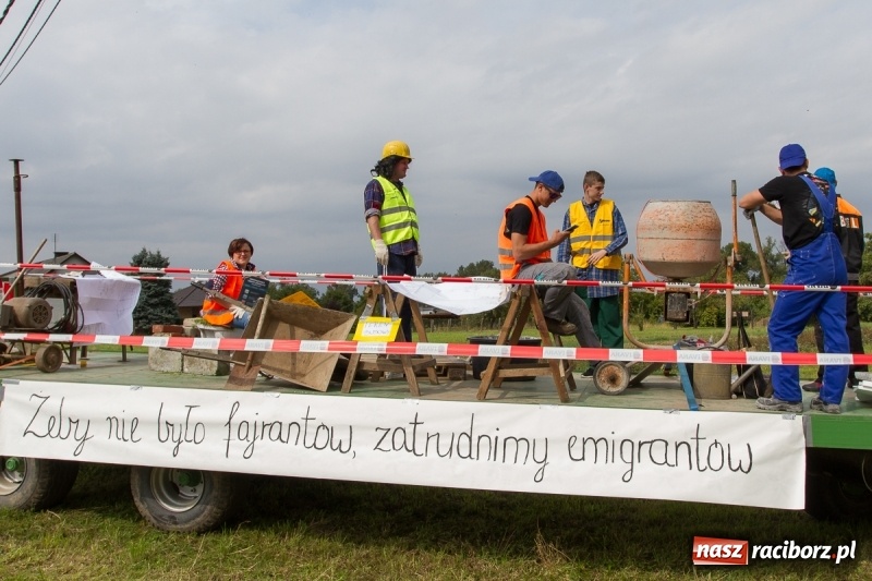 Zdjęcie w galerii na portalu naszraciborz.pl: Samborowickie dożynki z archeologią w tle wiadomości z regionu