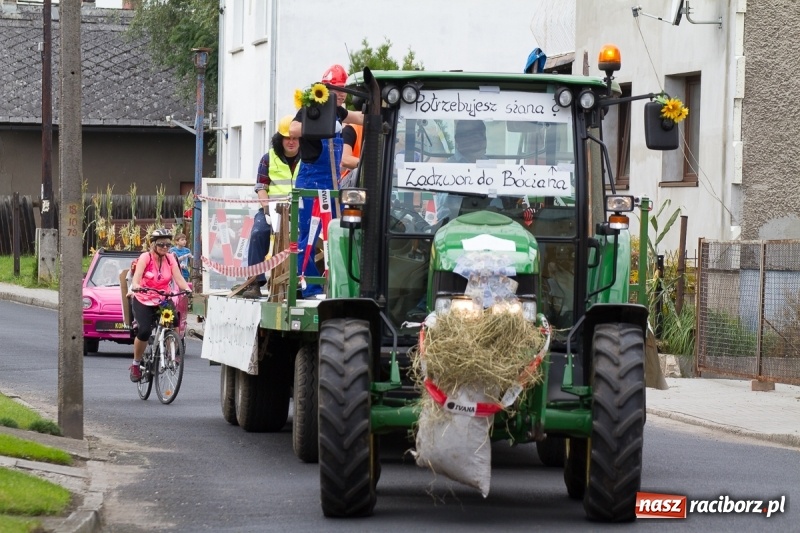 Zdjęcie w galerii na portalu naszraciborz.pl: Samborowickie dożynki z archeologią w tle wiadomości z regionu