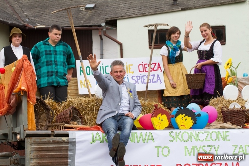 Zdjęcie w galerii na portalu naszraciborz.pl: Samborowickie dożynki z archeologią w tle wiadomości z regionu