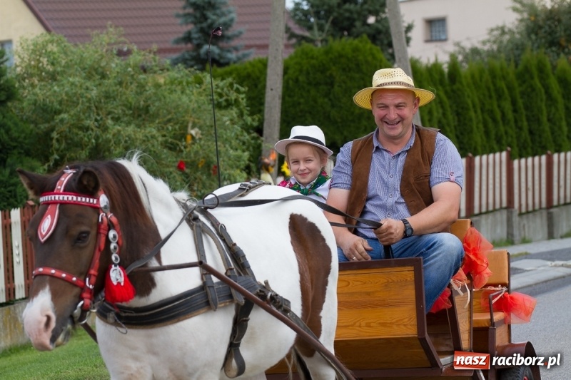 Zdjęcie w galerii na portalu naszraciborz.pl: Samborowickie dożynki z archeologią w tle wiadomości z regionu