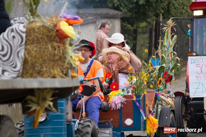 Zdjęcie w galerii na portalu naszraciborz.pl: Barwne i wesołe dożynki w Krzanowicach wiadomości z regionu