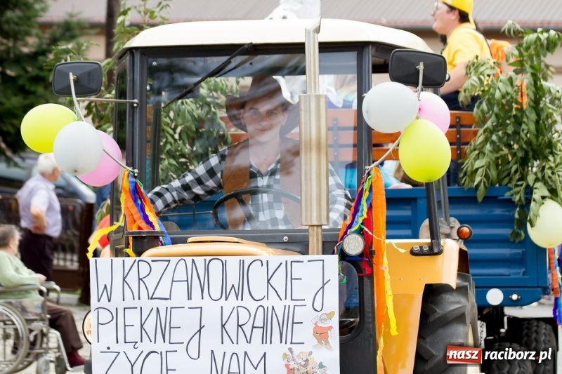 Zdjęcie w galerii na portalu naszraciborz.pl: Barwne i wesołe dożynki w Krzanowicach wiadomości z regionu