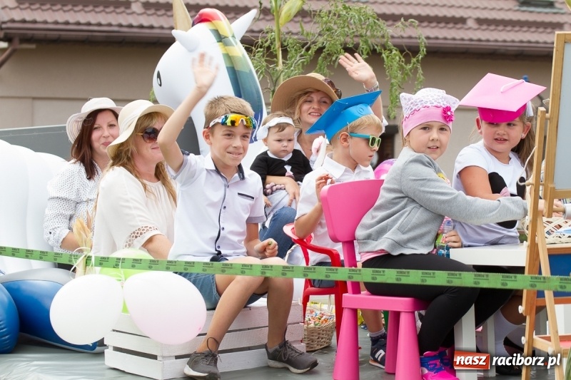 Zdjęcie w galerii na portalu naszraciborz.pl: Barwne i wesołe dożynki w Krzanowicach wiadomości z regionu
