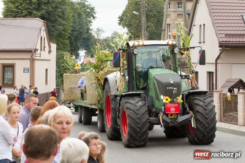 Zdjęcie w galerii na portalu naszraciborz.pl: Barwne i wesołe dożynki w Krzanowicach wiadomości z regionu