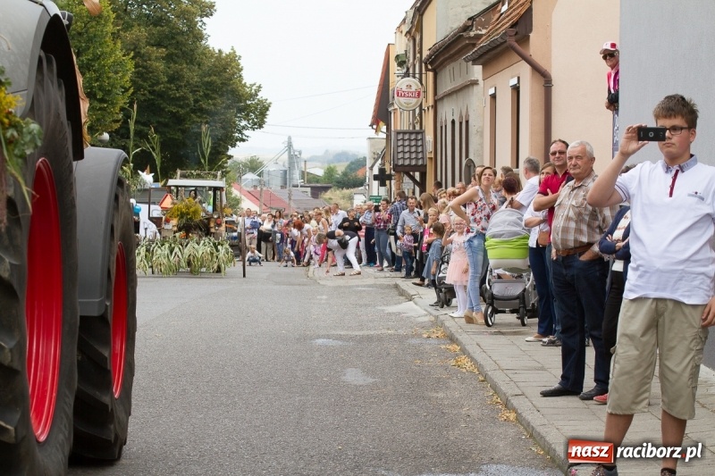 Zdjęcie w galerii na portalu naszraciborz.pl: Barwne i wesołe dożynki w Krzanowicach wiadomości z regionu