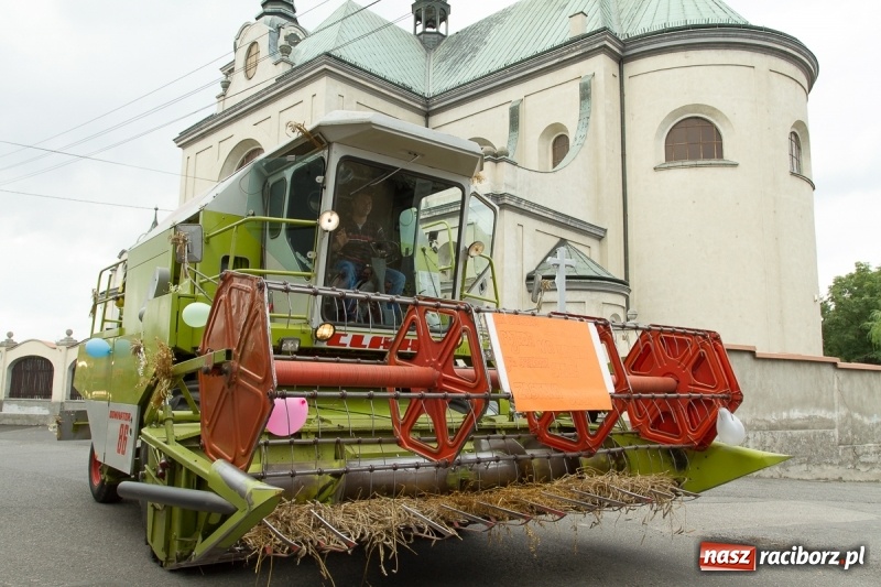 Zdjęcie w galerii na portalu naszraciborz.pl: Barwne i wesołe dożynki w Krzanowicach wiadomości z regionu