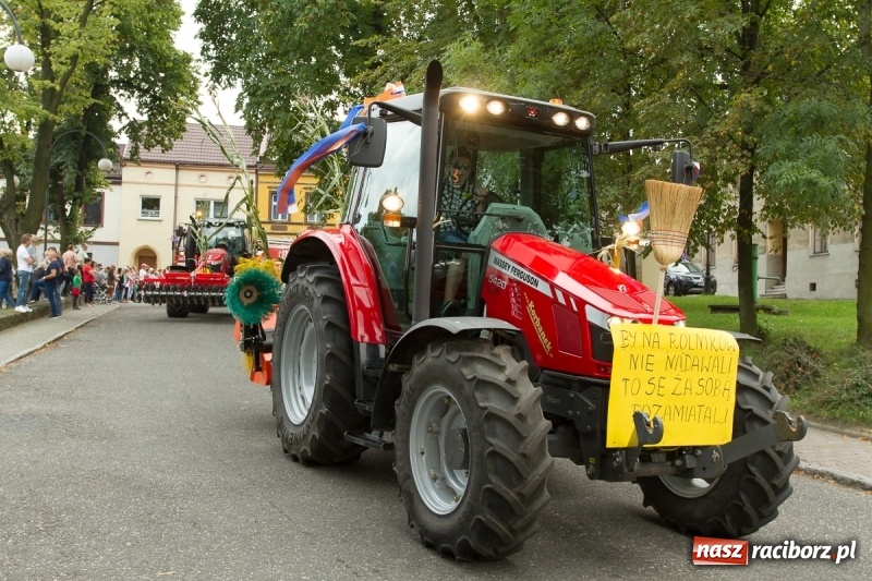 Zdjęcie w galerii na portalu naszraciborz.pl: Barwne i wesołe dożynki w Krzanowicach wiadomości z regionu