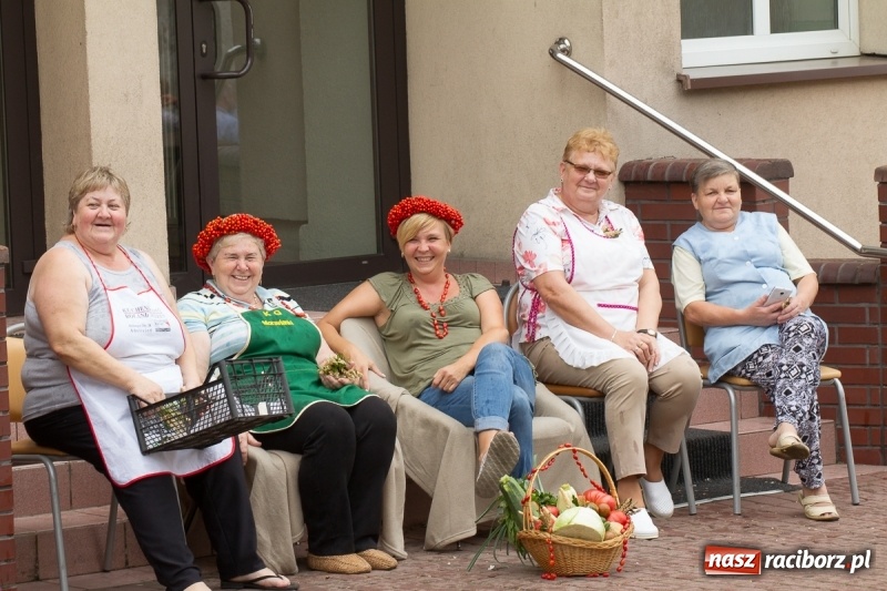 Zdjęcie w galerii na portalu naszraciborz.pl: Barwne i wesołe dożynki w Krzanowicach wiadomości z regionu