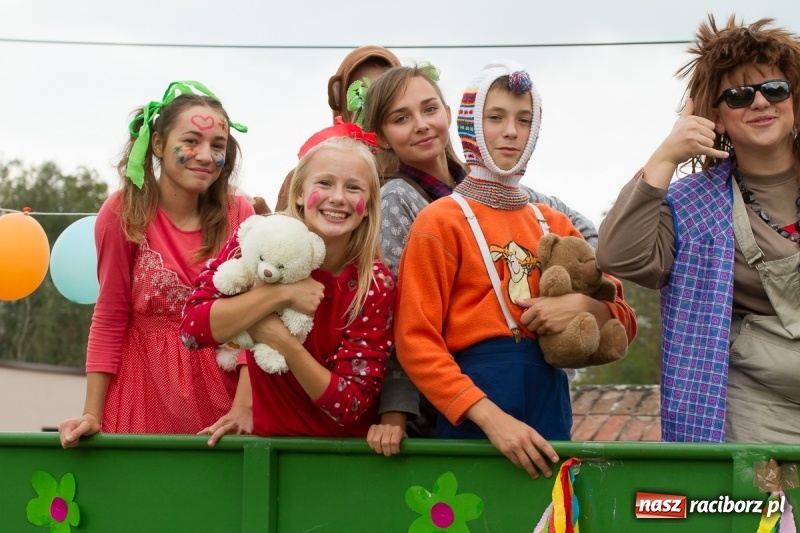 Zdjęcie w galerii na portalu naszraciborz.pl: Barwne i wesołe dożynki w Krzanowicach wiadomości z regionu