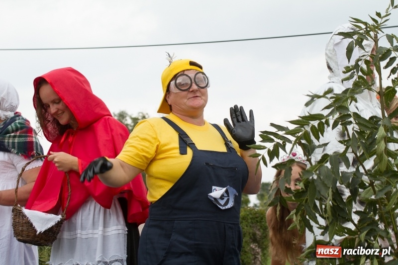 Zdjęcie w galerii na portalu naszraciborz.pl: Barwne i wesołe dożynki w Krzanowicach wiadomości z regionu