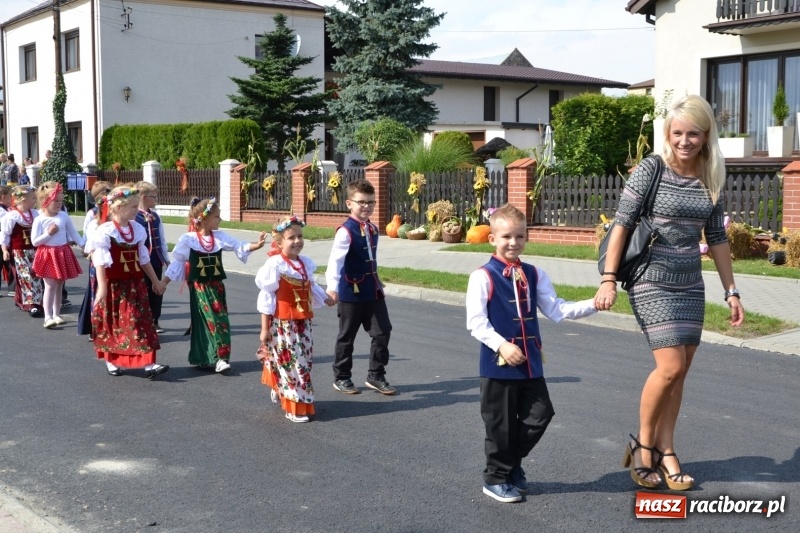 Zdjęcie w galerii na portalu naszraciborz.pl: W Bieńkowicach dziękowali za plony wiadomości z regionu