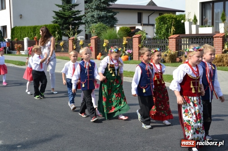 Zdjęcie w galerii na portalu naszraciborz.pl: W Bieńkowicach dziękowali za plony wiadomości z regionu