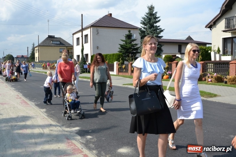 Zdjęcie w galerii na portalu naszraciborz.pl: W Bieńkowicach dziękowali za plony wiadomości z regionu