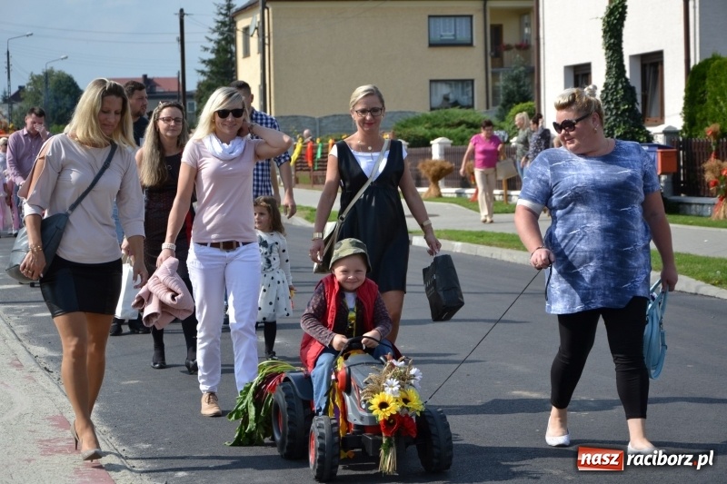 Zdjęcie w galerii na portalu naszraciborz.pl: W Bieńkowicach dziękowali za plony wiadomości z regionu
