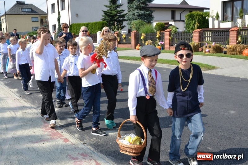 Zdjęcie w galerii na portalu naszraciborz.pl: W Bieńkowicach dziękowali za plony wiadomości z regionu