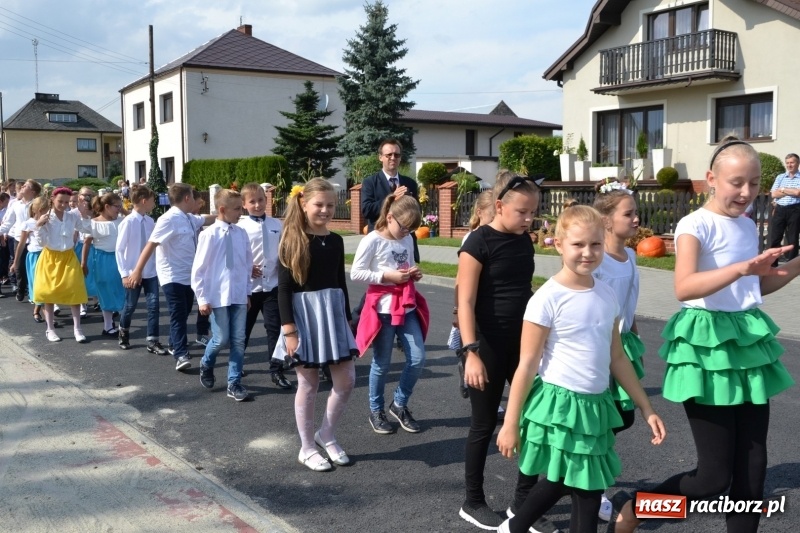 Zdjęcie w galerii na portalu naszraciborz.pl: W Bieńkowicach dziękowali za plony wiadomości z regionu