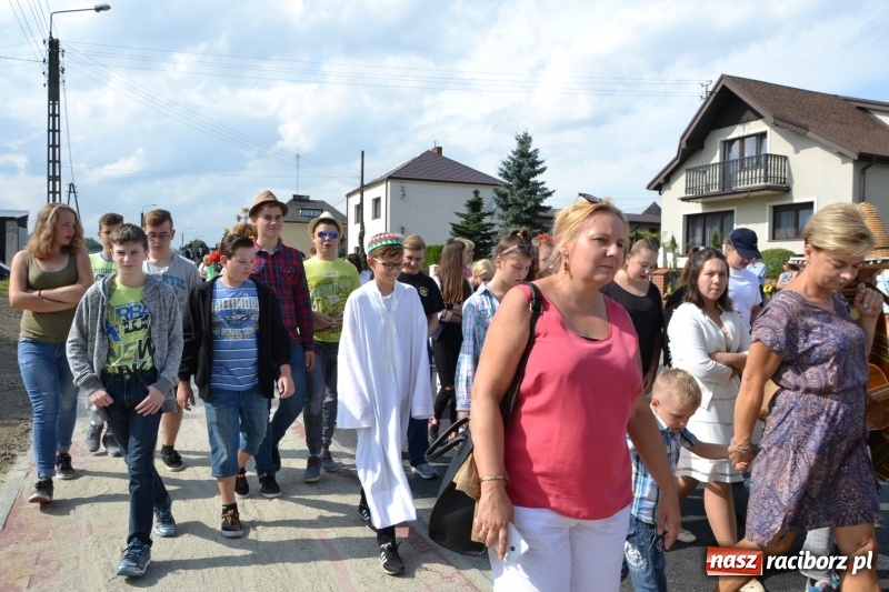 Zdjęcie w galerii na portalu naszraciborz.pl: W Bieńkowicach dziękowali za plony wiadomości z regionu