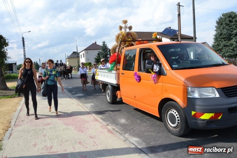 Zdjęcie w galerii na portalu naszraciborz.pl: W Bieńkowicach dziękowali za plony wiadomości z regionu