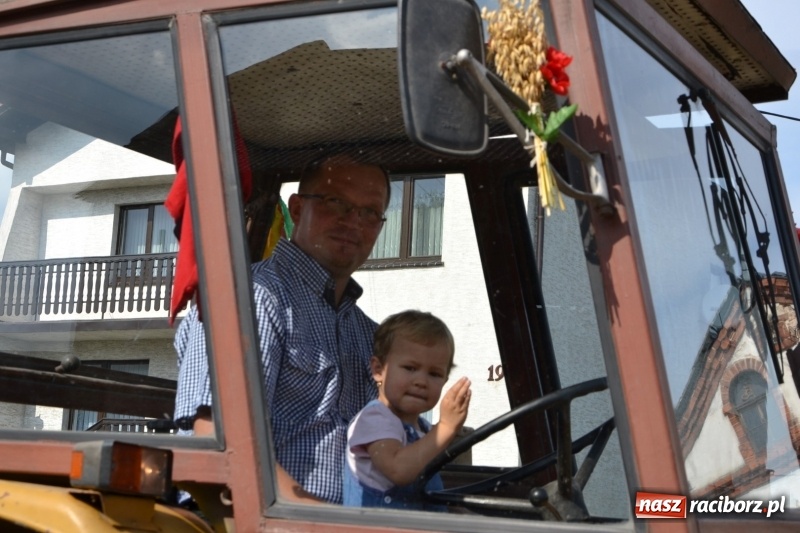 Zdjęcie w galerii na portalu naszraciborz.pl: W Bieńkowicach dziękowali za plony wiadomości z regionu