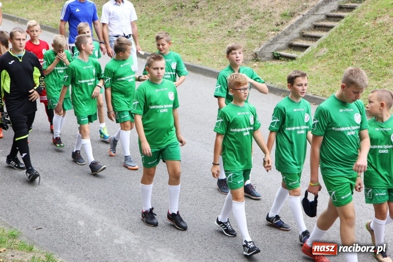 Zdjęcie w galerii na portalu naszraciborz.pl: U sąsiadów. Potężny korowód dożynkowy w Syryni wiadomości z regionu