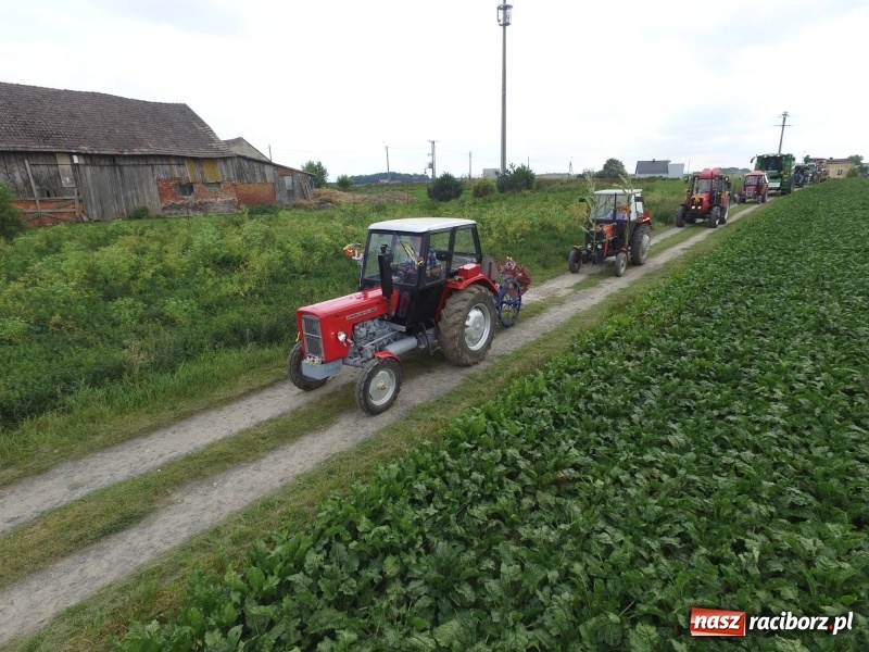 Zdjęcie w galerii na portalu naszraciborz.pl: Na dożynkach w Modzurowie i Szonowicach wiadomości z regionu