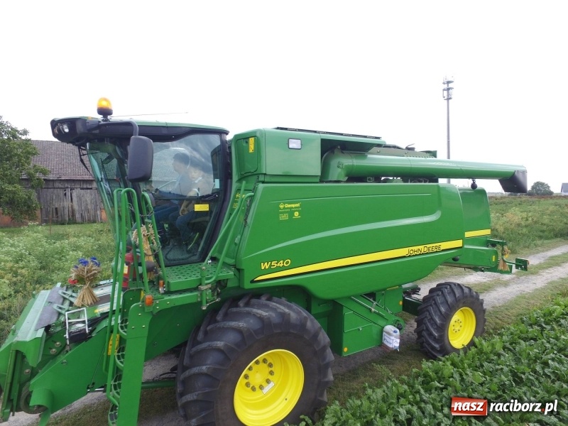 Zdjęcie w galerii na portalu naszraciborz.pl: Na dożynkach w Modzurowie i Szonowicach wiadomości z regionu