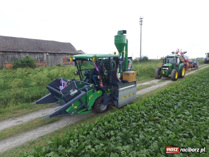 Zdjęcie w galerii na portalu naszraciborz.pl: Na dożynkach w Modzurowie i Szonowicach wiadomości z regionu