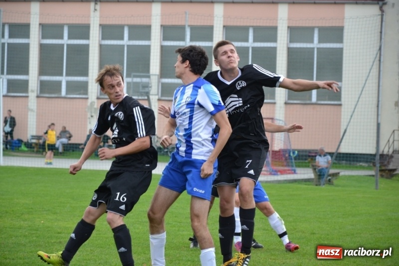 Zdjęcie w galerii na portalu naszraciborz.pl: LKS Jankowice przerwał pasmo zwycięstw Markowic wiadomości z regionu