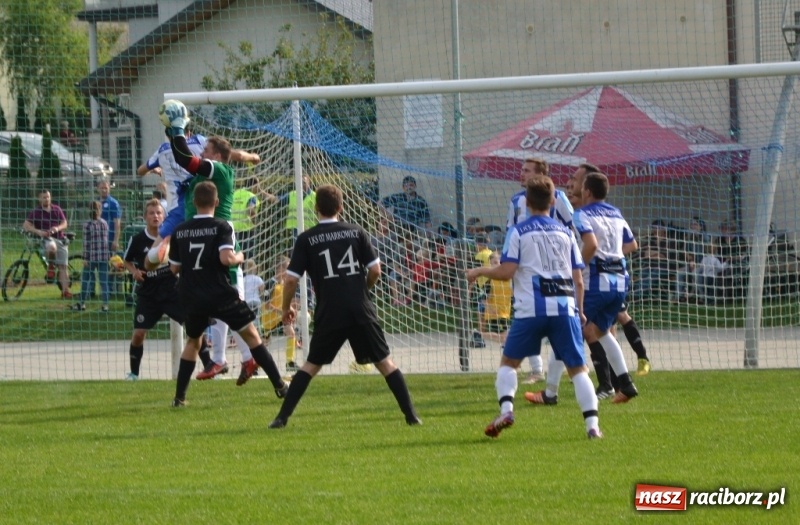 Zdjęcie w galerii na portalu naszraciborz.pl: LKS Jankowice przerwał pasmo zwycięstw Markowic wiadomości z regionu