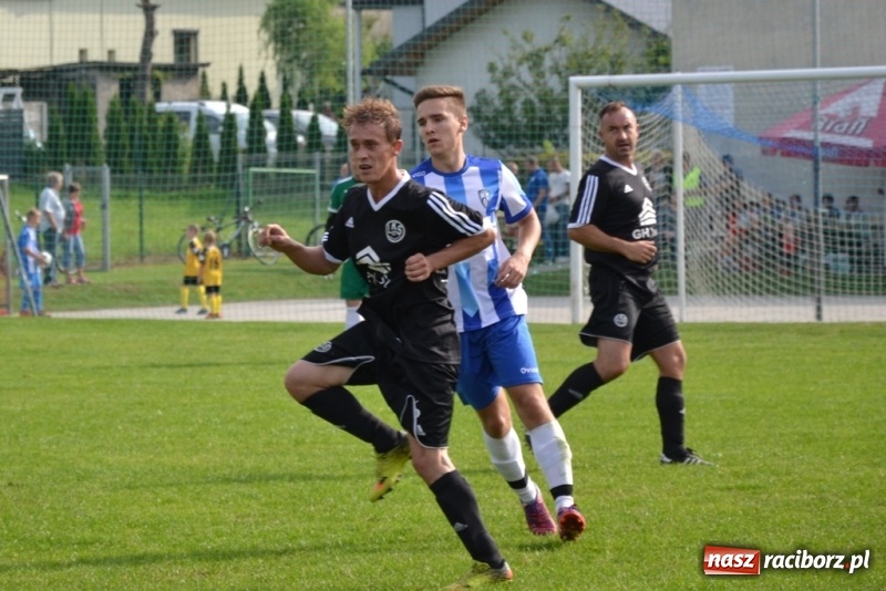 Zdjęcie w galerii na portalu naszraciborz.pl: LKS Jankowice przerwał pasmo zwycięstw Markowic wiadomości z regionu