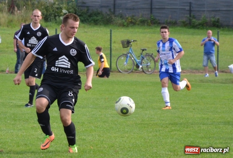 Zdjęcie w galerii na portalu naszraciborz.pl: LKS Jankowice przerwał pasmo zwycięstw Markowic wiadomości z regionu