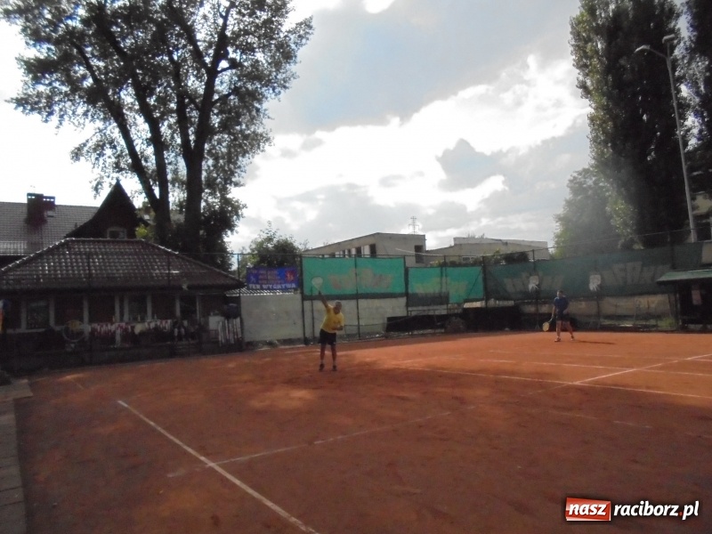 Zdjęcie w galerii na portalu naszraciborz.pl: Wojciech Rybiński zdobywcą pucharu Związków Zawodowych Rafako wiadomości z regionu