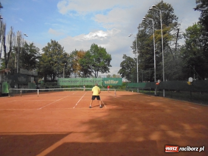 Zdjęcie w galerii na portalu naszraciborz.pl: Wojciech Rybiński zdobywcą pucharu Związków Zawodowych Rafako wiadomości z regionu
