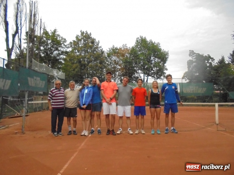 Zdjęcie w galerii na portalu naszraciborz.pl: Wojciech Rybiński zdobywcą pucharu Związków Zawodowych Rafako wiadomości z regionu