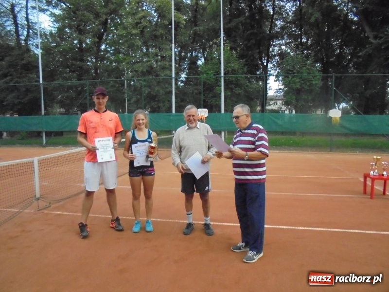 Zdjęcie w galerii na portalu naszraciborz.pl: Wojciech Rybiński zdobywcą pucharu Związków Zawodowych Rafako wiadomości z regionu