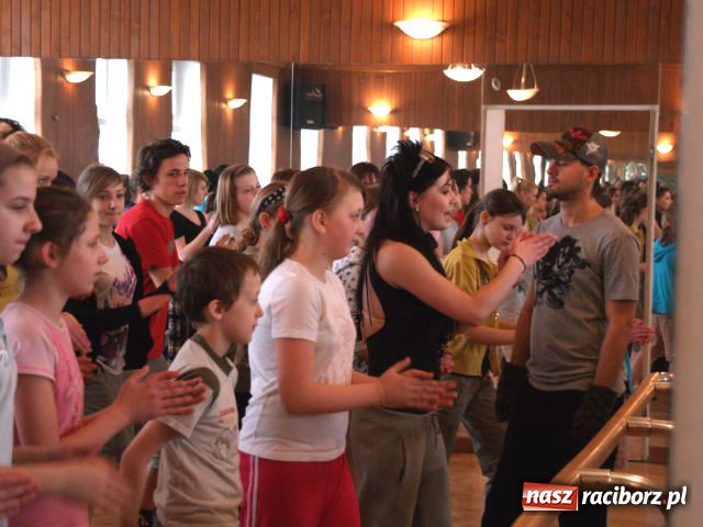 Zdjęcie w galerii na portalu naszraciborz.pl: Zatańcz z finalistami You Can Dance wiadomości z regionu